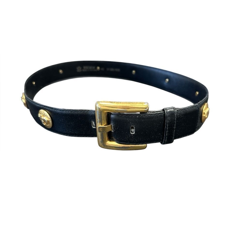 Escada BlackโLeather Belt